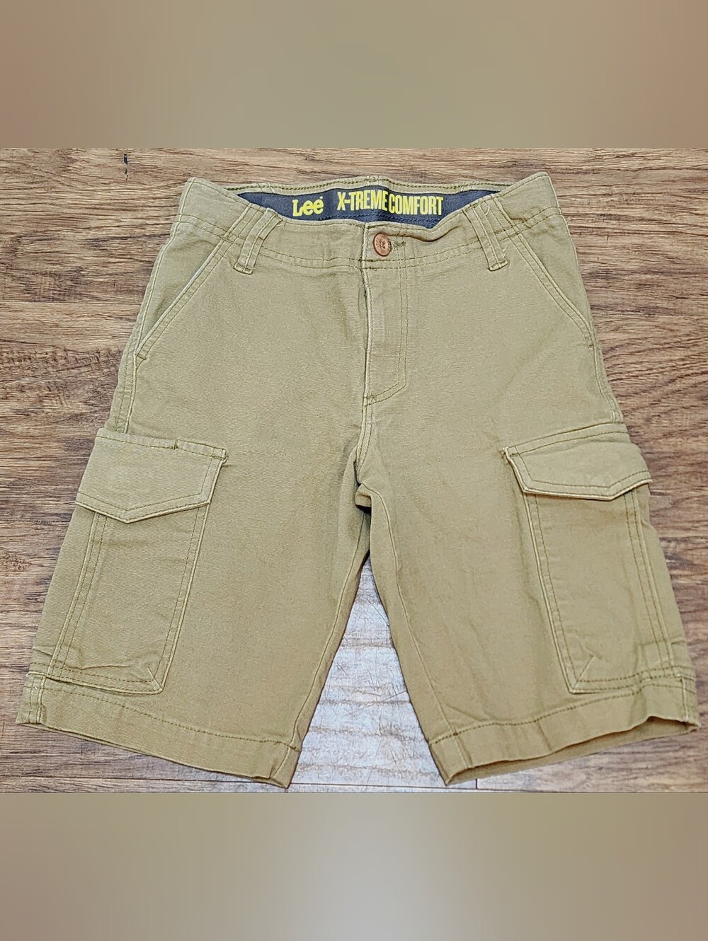 Lee Boys X-Treme Comfort Cargo Shorts Khaki Tan Size 12 Regular Stretch